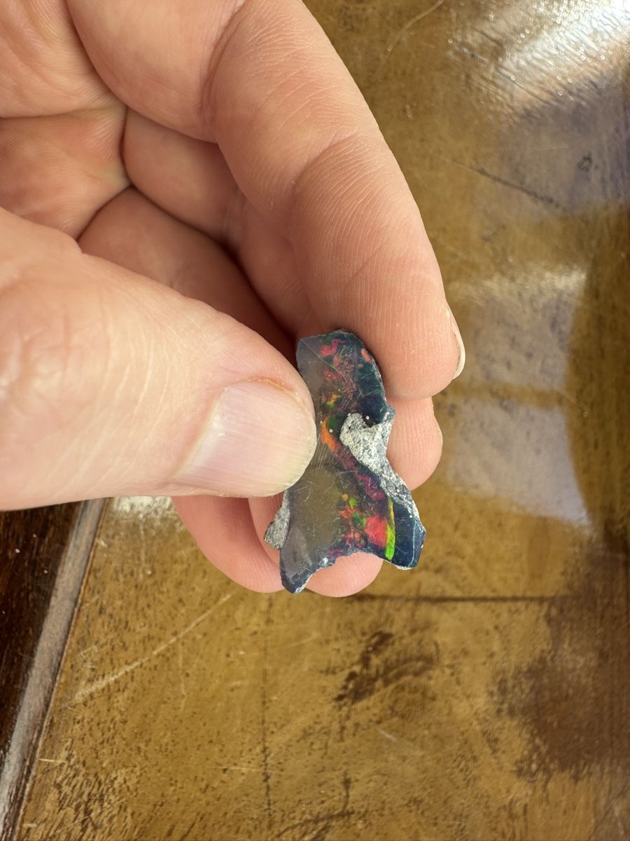 Pietre preziose: Äthiopischer Schwarz Rohopal – Nuovo e nell'imballaggio originale da Wängi venduto da Horus90