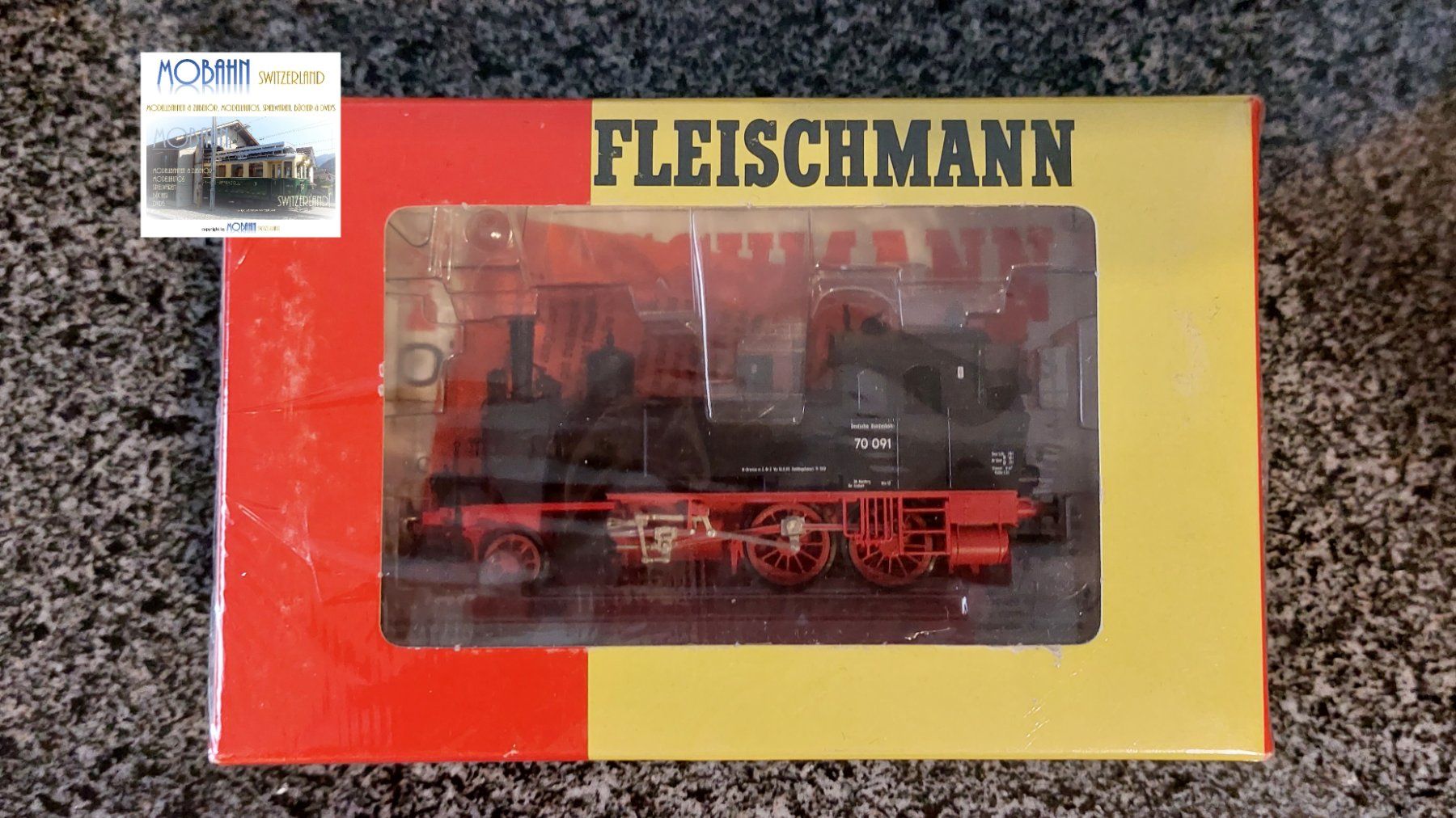 Fleischmann Modelleisenbahnen: Fleischmann 4070 - Tenderlok BR 70.0 der DB mit DSS – Neu (gemäss Beschreibung) aus Rotkreuz von MOBAHN-1zu87 8