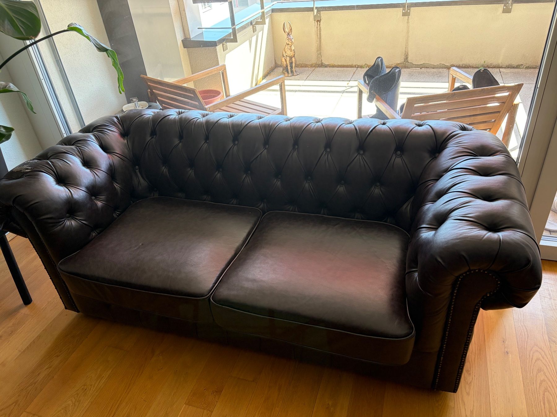 Divani: Chesterfield-Imitat aus Kunstleder – Usato da Zürich venduto da nikitin