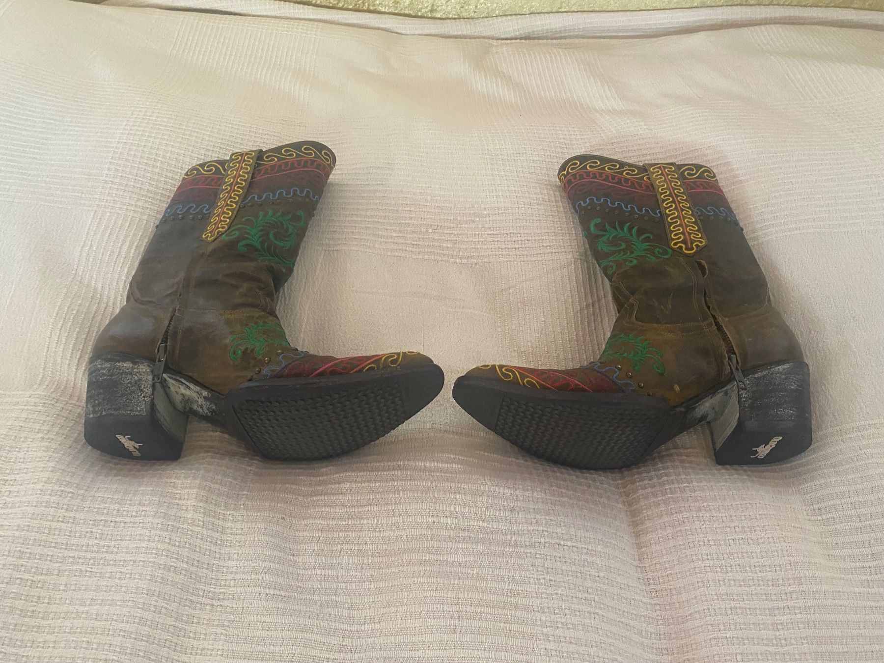 Mexicana Damenschuhe: Handbestickte Mexicana Boots Damenstiefel – Gebraucht aus Gstaad von sabinereber 2