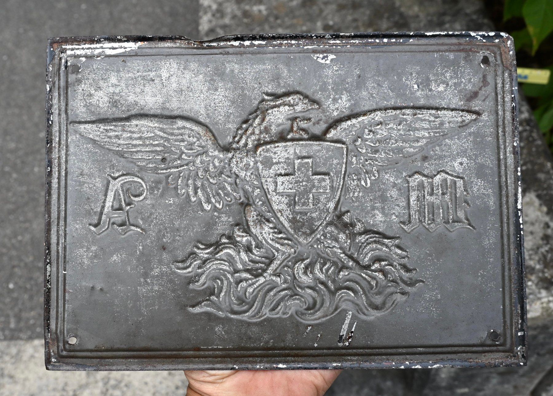 Schilder: antik Blechschild der Schweizerischen Mobiliar Versicherung – Gebraucht aus Pfaffhausen von mono_rec 2