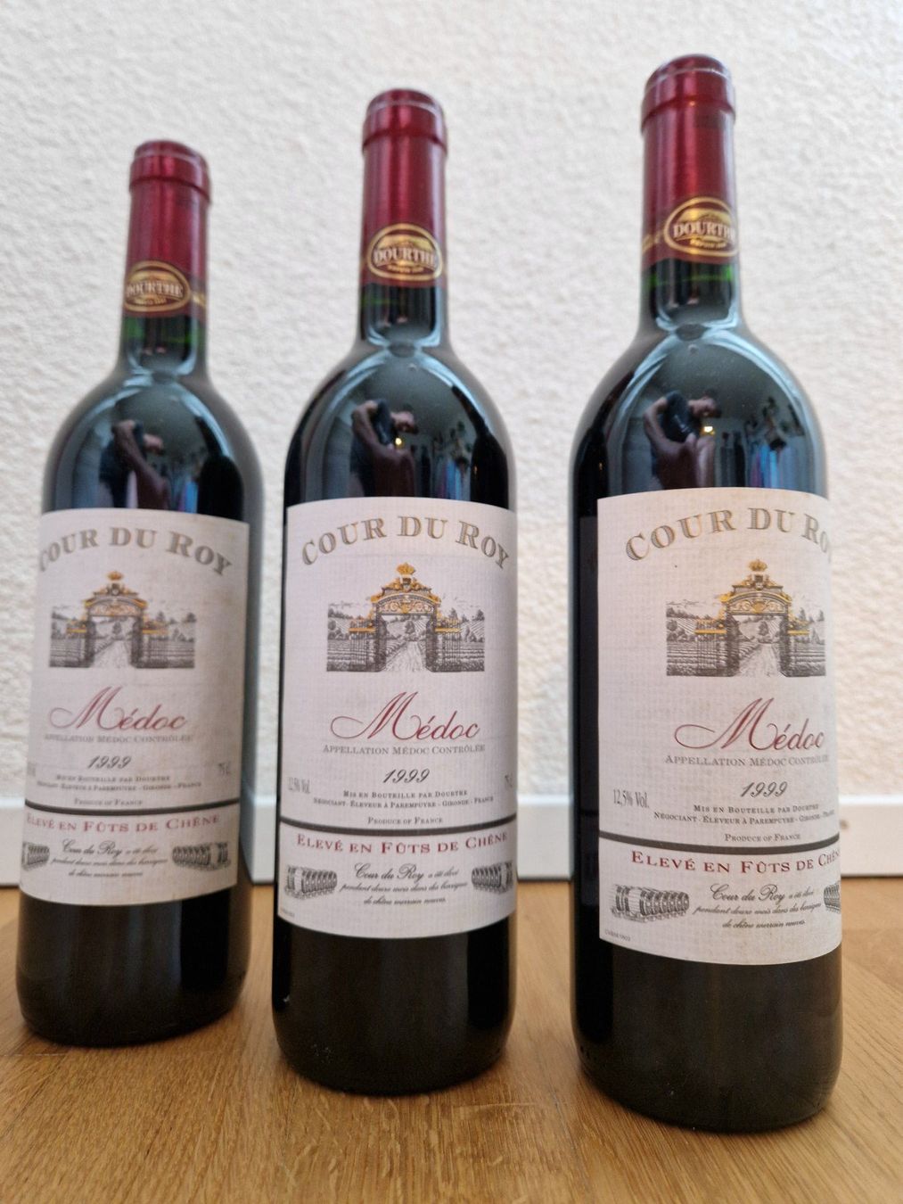 Vino: Cour du Roy Médoc 1999 | 3 Flaschen – Nuovo (secondo la descrizione) da Seewen SZ venduto da c_smmrschh