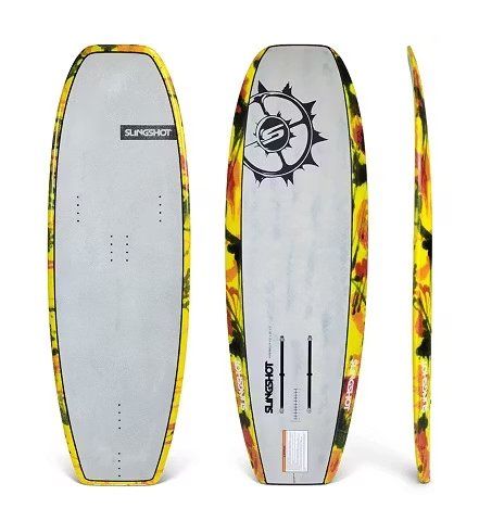 Slingshot Surfboards & Schwimmbrette: Kite Foil Board Slingshot 4'8'' 2019 – Neu und originalverpackt aus Ebikon von Surfside-GmbH