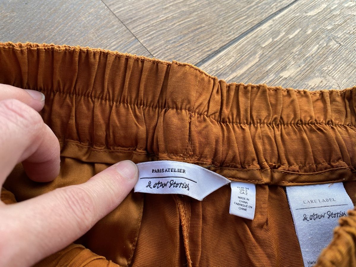 Hosen: Pantalon léger d’été – Gebraucht aus Develier von lili_1 3