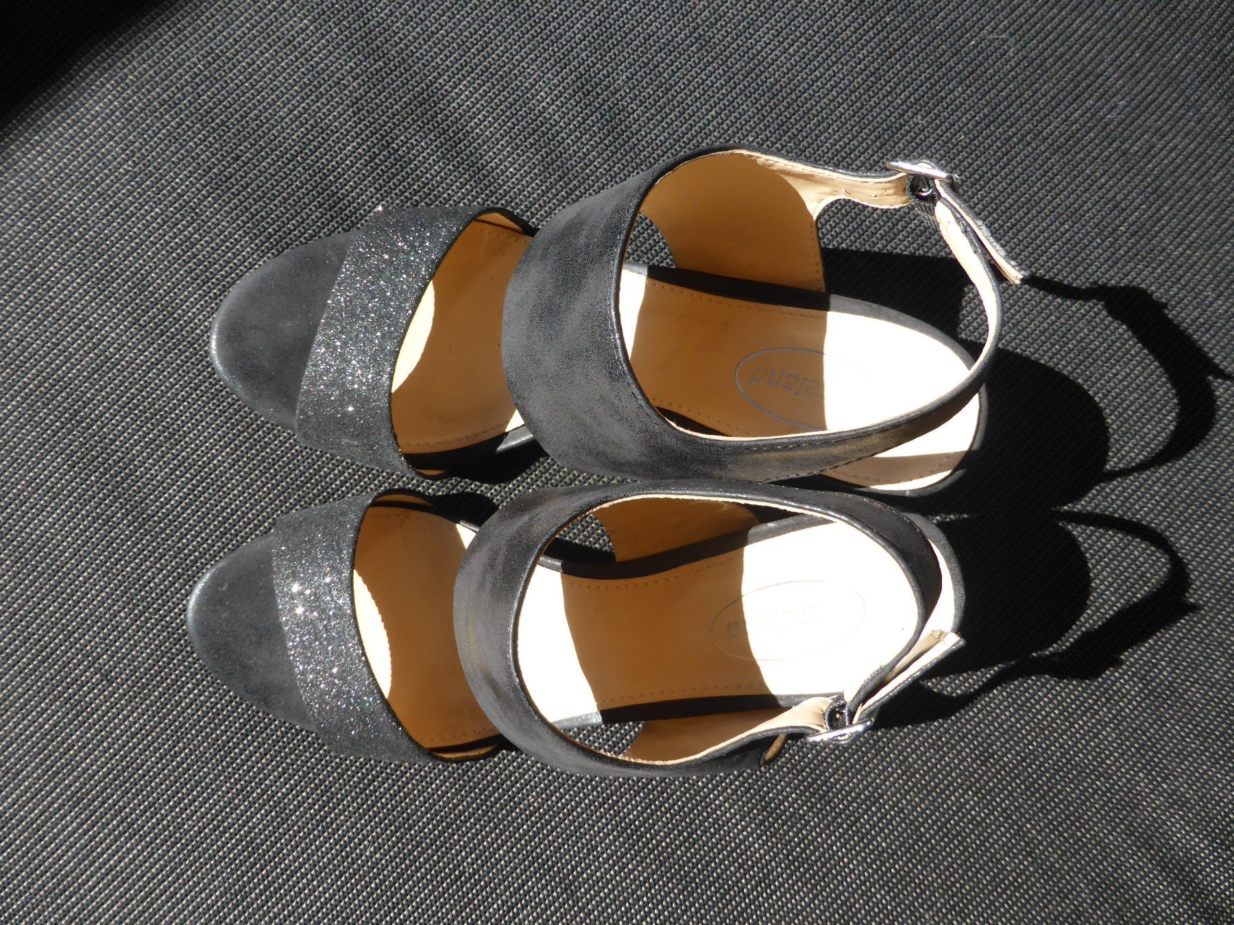 Graceland Scarpe da donna: Sandale, schwarz, Gr.37 – Usato da Schübelbach venduto da Dolly990_2 1