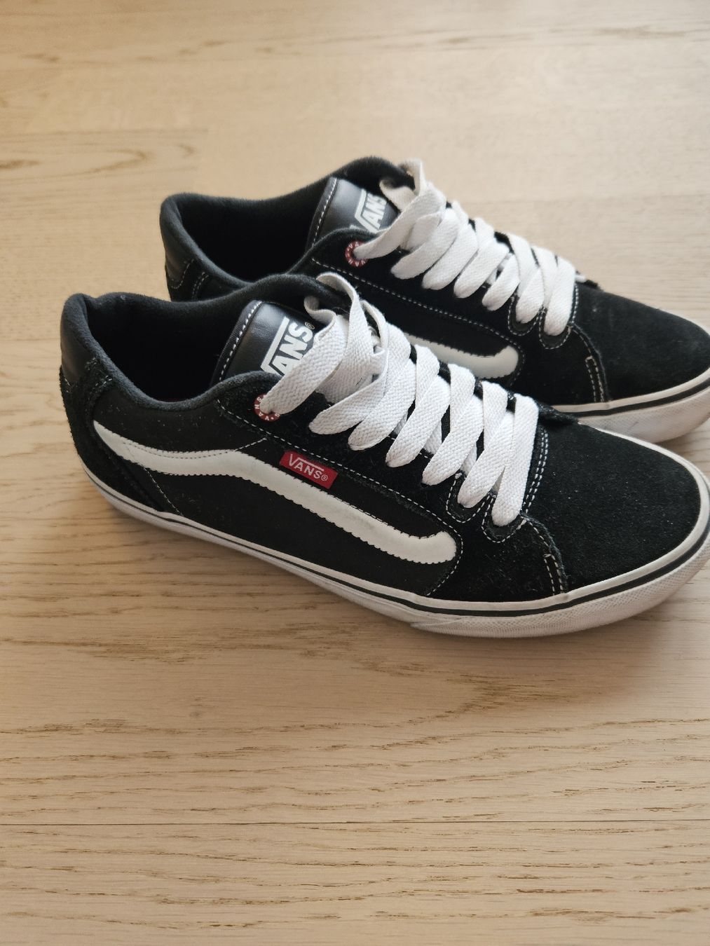 Vans Scarpe da uomo: Vans Schuhe - Gr.41 – Usato da Rotkreuz venduto da Bibi2405 1