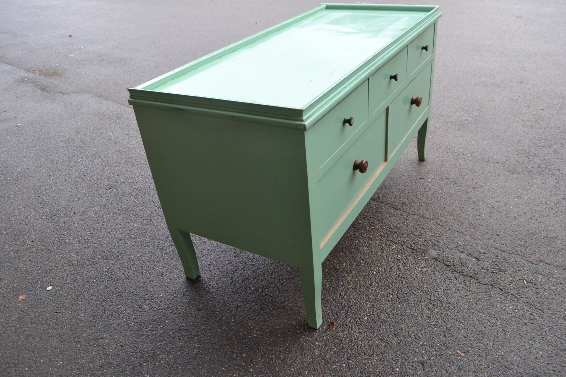 Cassettiere: Vintage Kommode/Sideboard hellgrün – Usato da Wil SG venduto da Athi 2