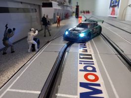 Carrera Digital 132 Mercedes AMG GT3