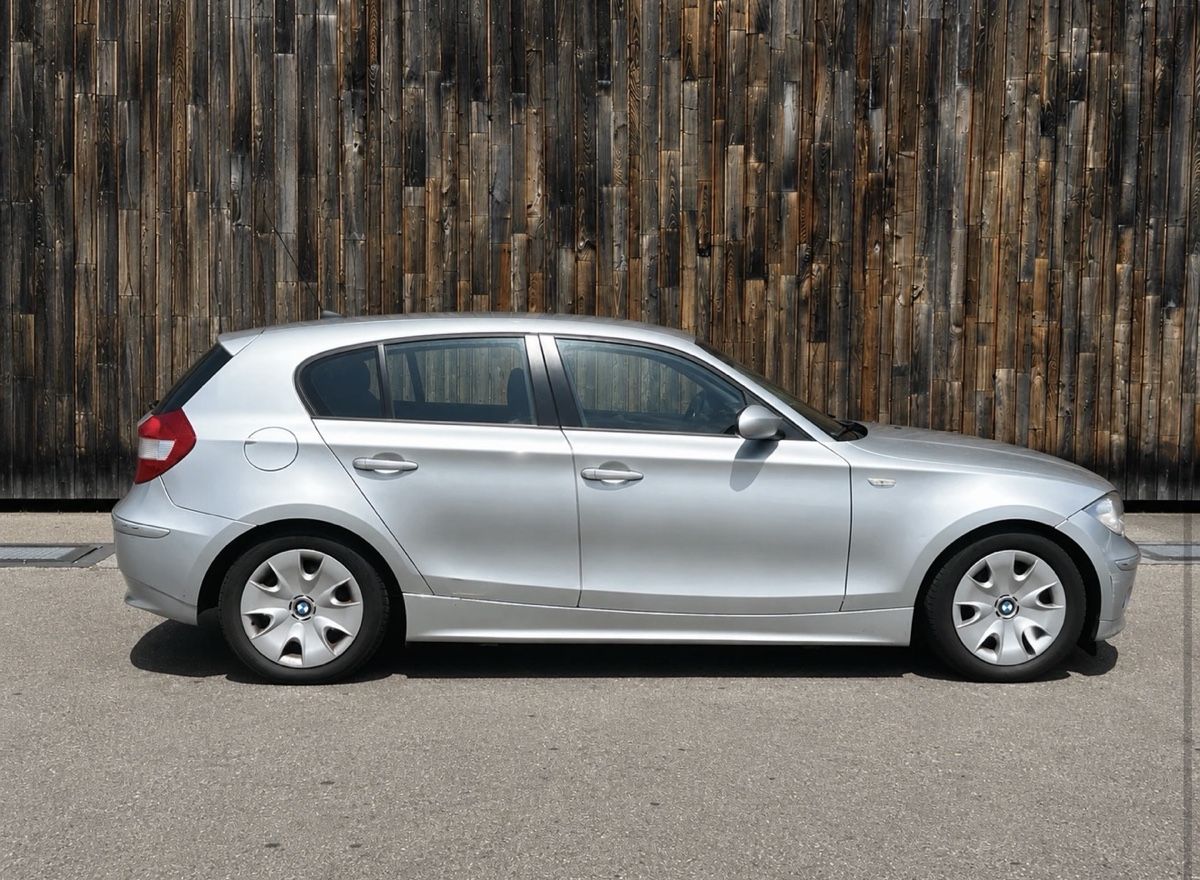 BMW Automobili: Bmw 120i | Frisch MFK | Ab CHF 1.- – Usato da Bern venduto da BalaAutoServiceGmbH 4