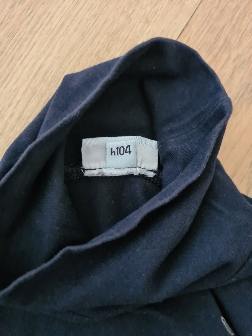 Camicie, T-shirt & Polo: Pull T-shirt taille 104 – Usato da Carouge GE venduto da Gasco 1