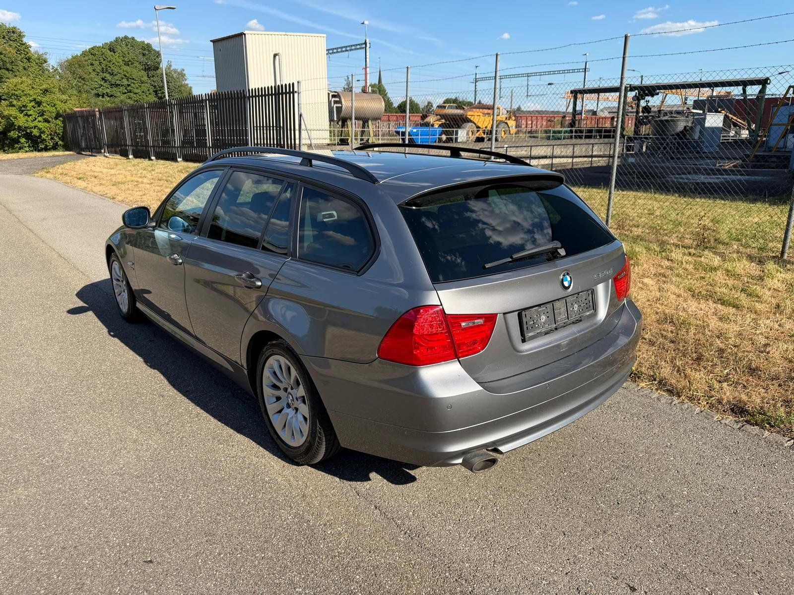 BMW Automobili: BMW 320d E91 xDrive – Usato da Biberist venduto da Musti7769 1