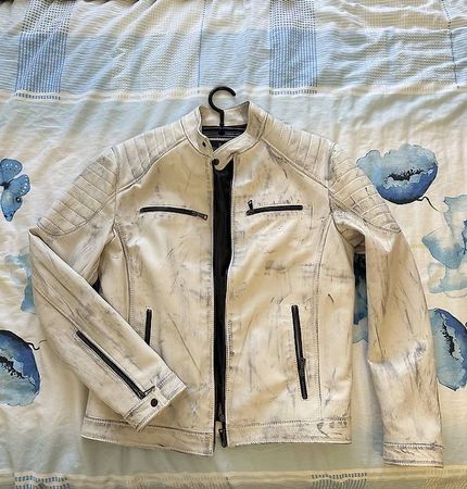 Veste en cuire taille L neuf jamais porté