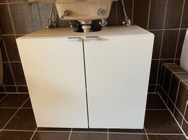 Waschbeckenunterschrank 