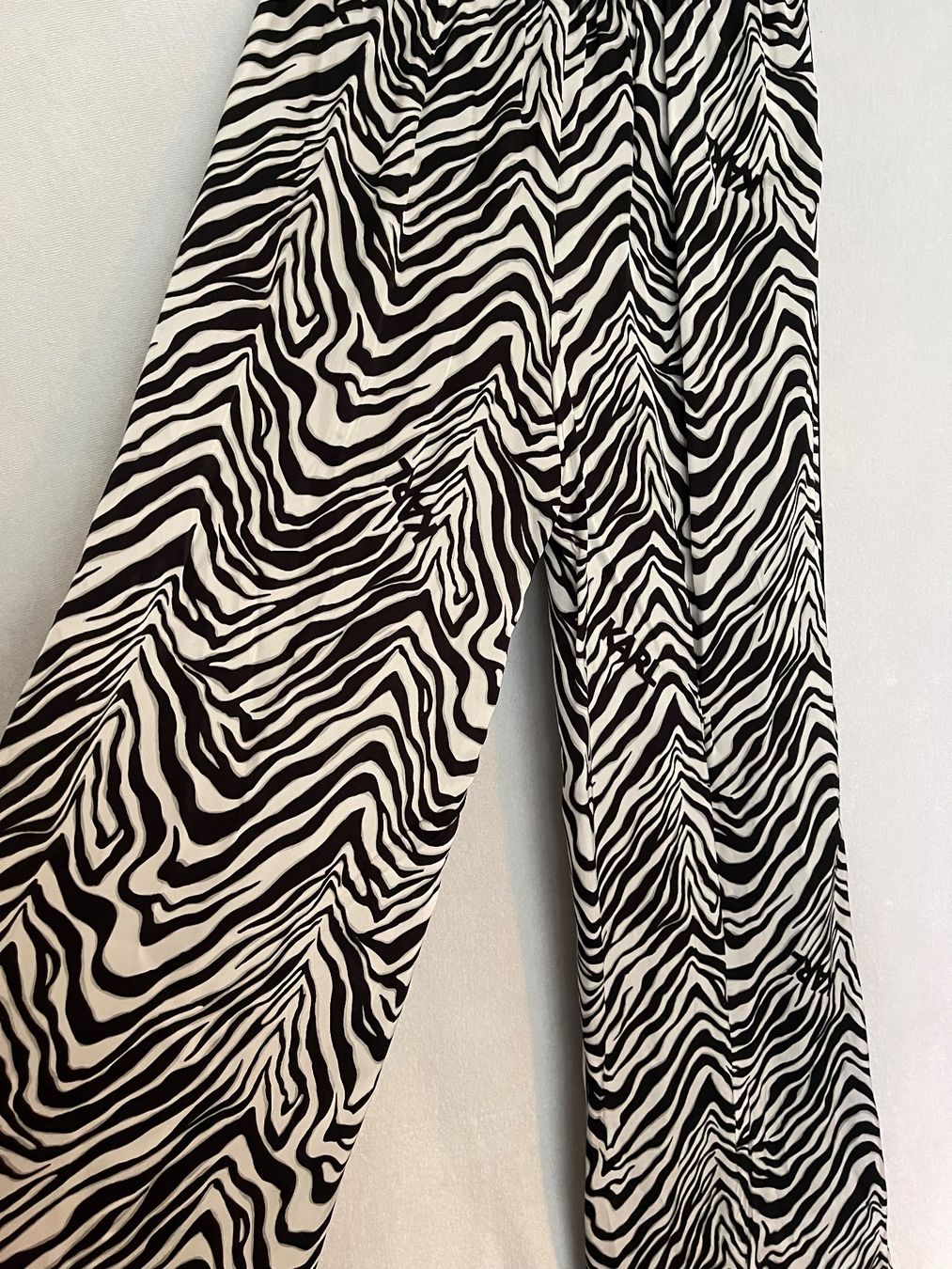 Karl Lagerfeld Hosen: Hose Karl Lagerfeld neu – Neu und originalverpackt aus Bern von UA_dream 4