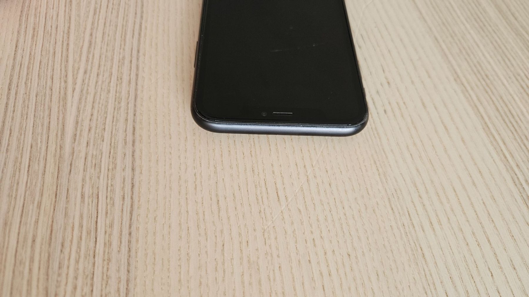 Apple Telefoni cellulari / Smartphones: iPhone XR 64 GB Batterie 82% – Usato da Cormondrèche venduto da ohawa 5