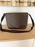 Louis Vuitton Monogram Umhängetasche sehr guter Zustand