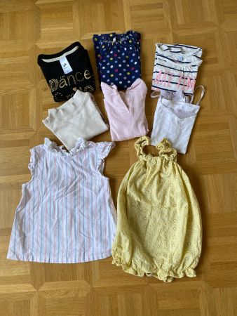 Kleiderpaket Gr. 92 (112)