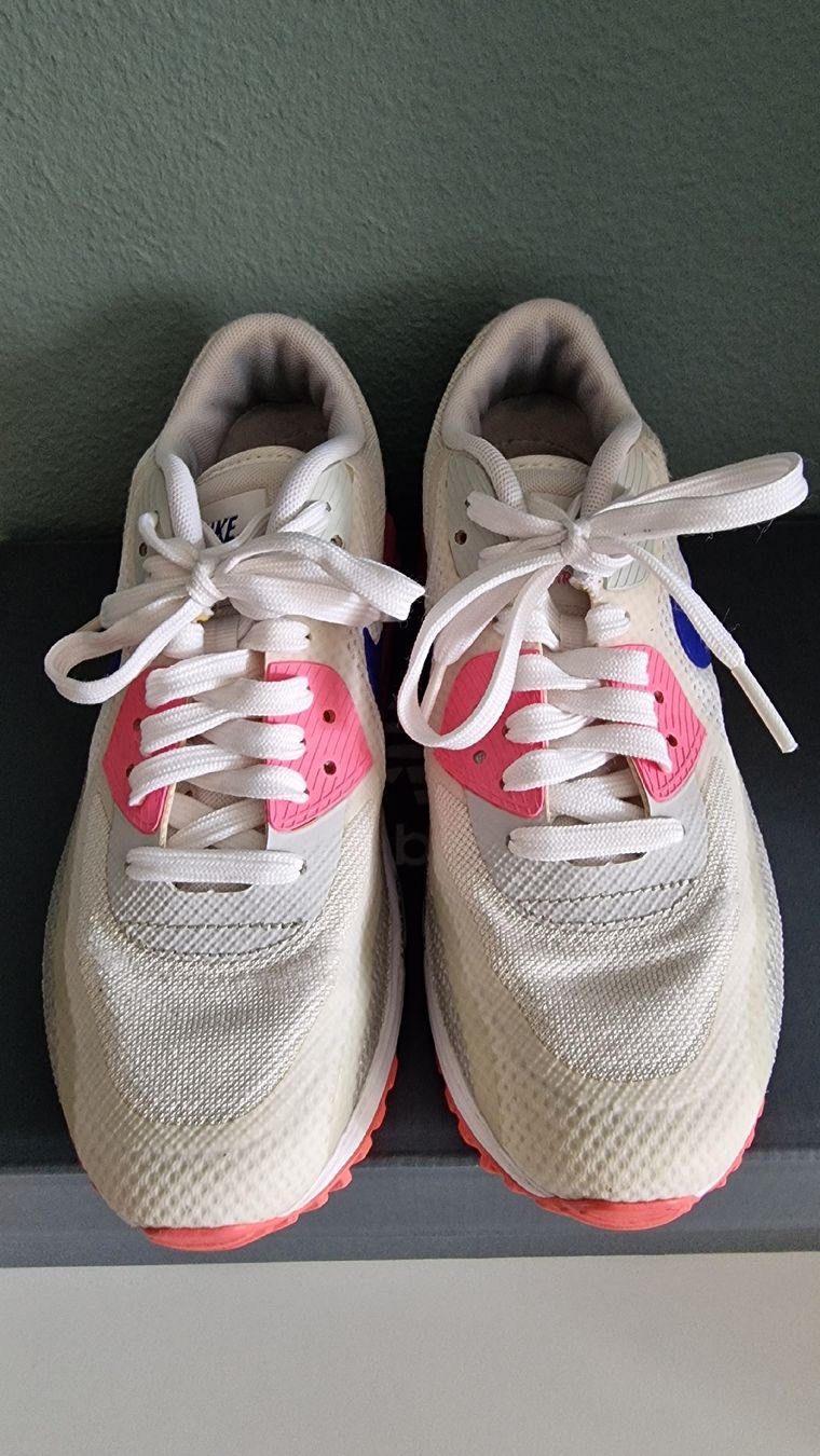 Nike Scarpe da donna: Nike Air Max 90 Gr. 36 – Usato da Bassersdorf venduto da Al-EnStore 1