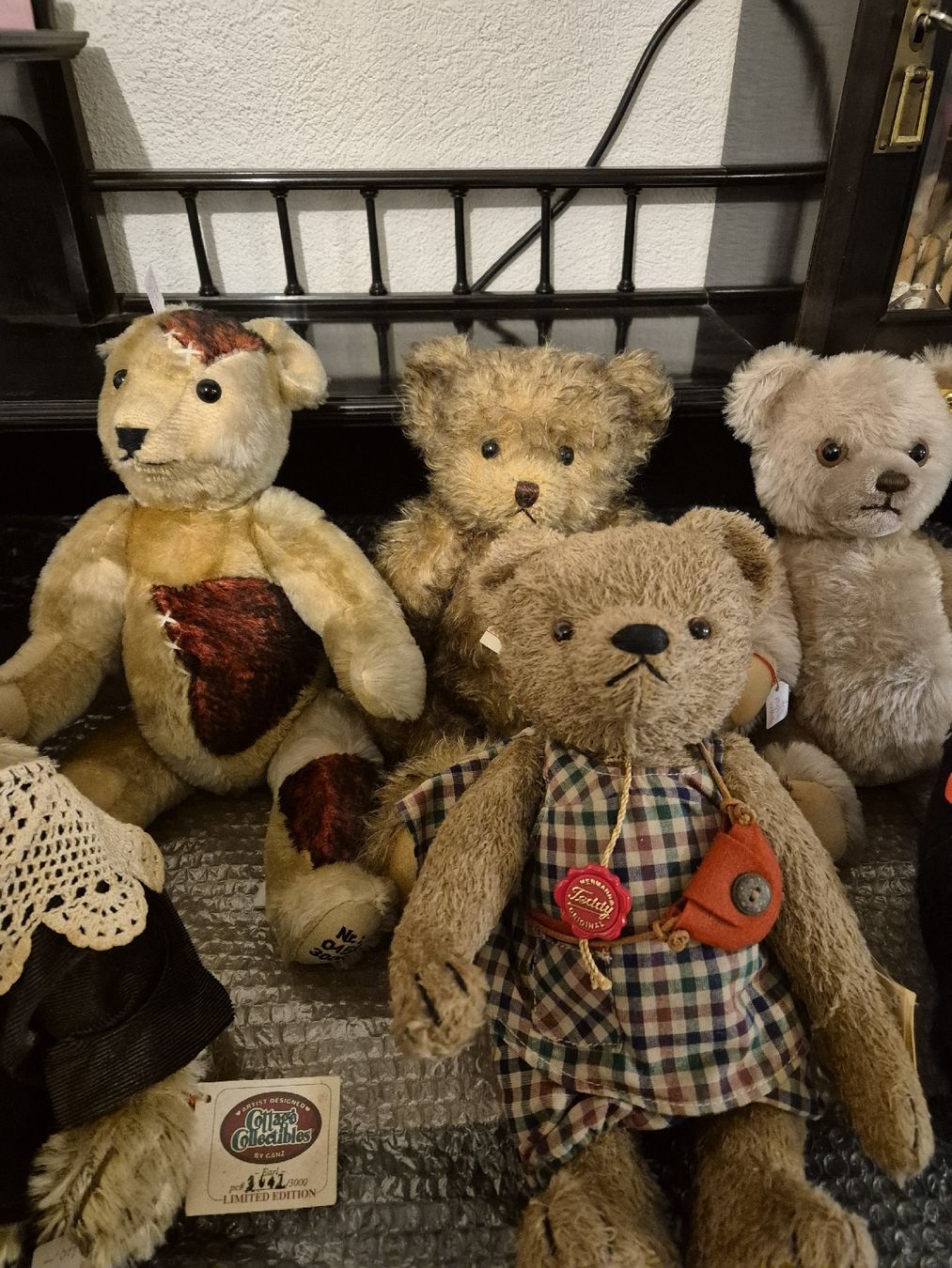 Teddy Hermann Spielzeuge: 8 ours de collection en très bon état – Gebraucht aus Gland von nad_h6lg 1