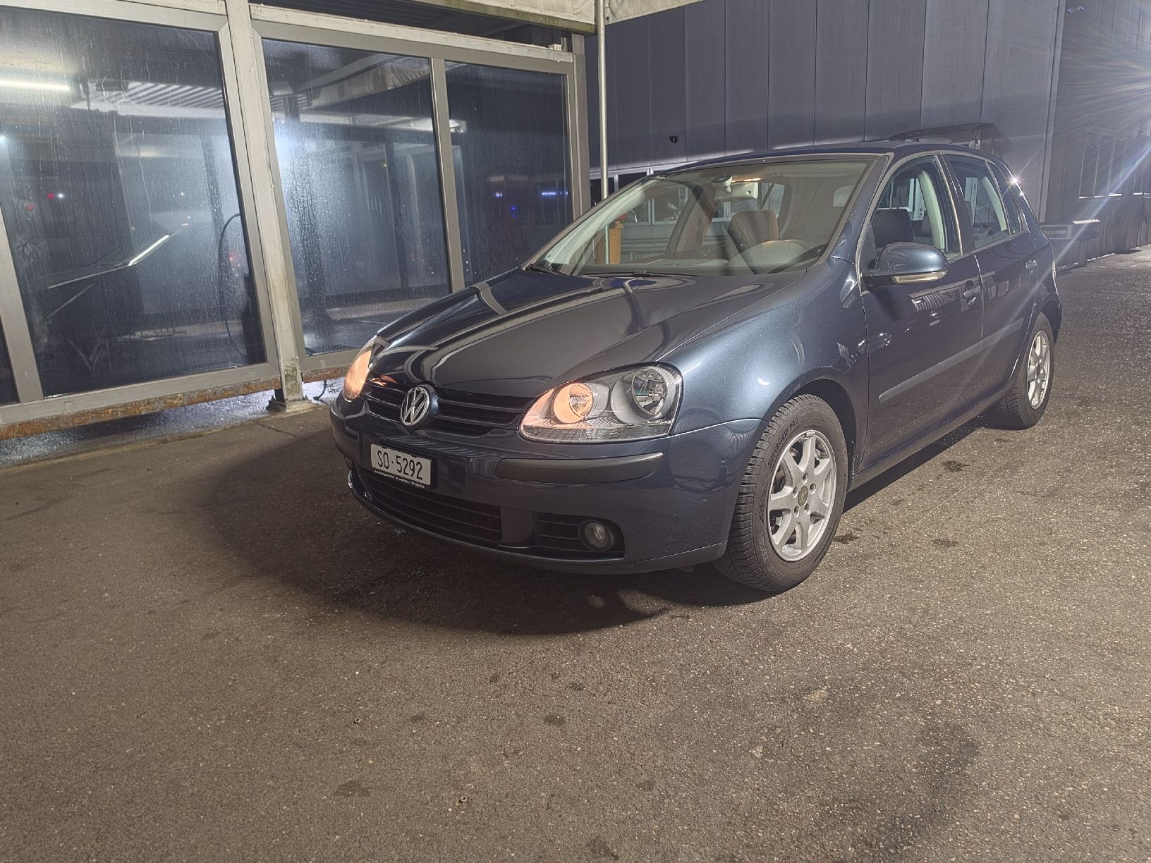 VW Automobili: VW Golf 5 2.0 fsi – Difettoso da solothurn venduto da A5292 6