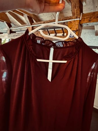 Festliches Jumpsuit Anzug mit glitzer-Jäggli in Bordeaux