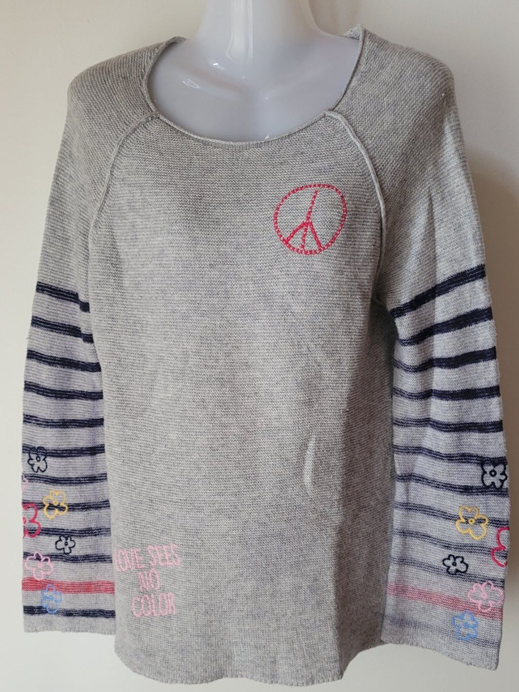 Lieblingsstück Pulls & Sweat-shirts: Lieblingsstück Pullover Grösse 38 grau bestickt – D'occasion à Horgenberg par Klatschmohnmaria