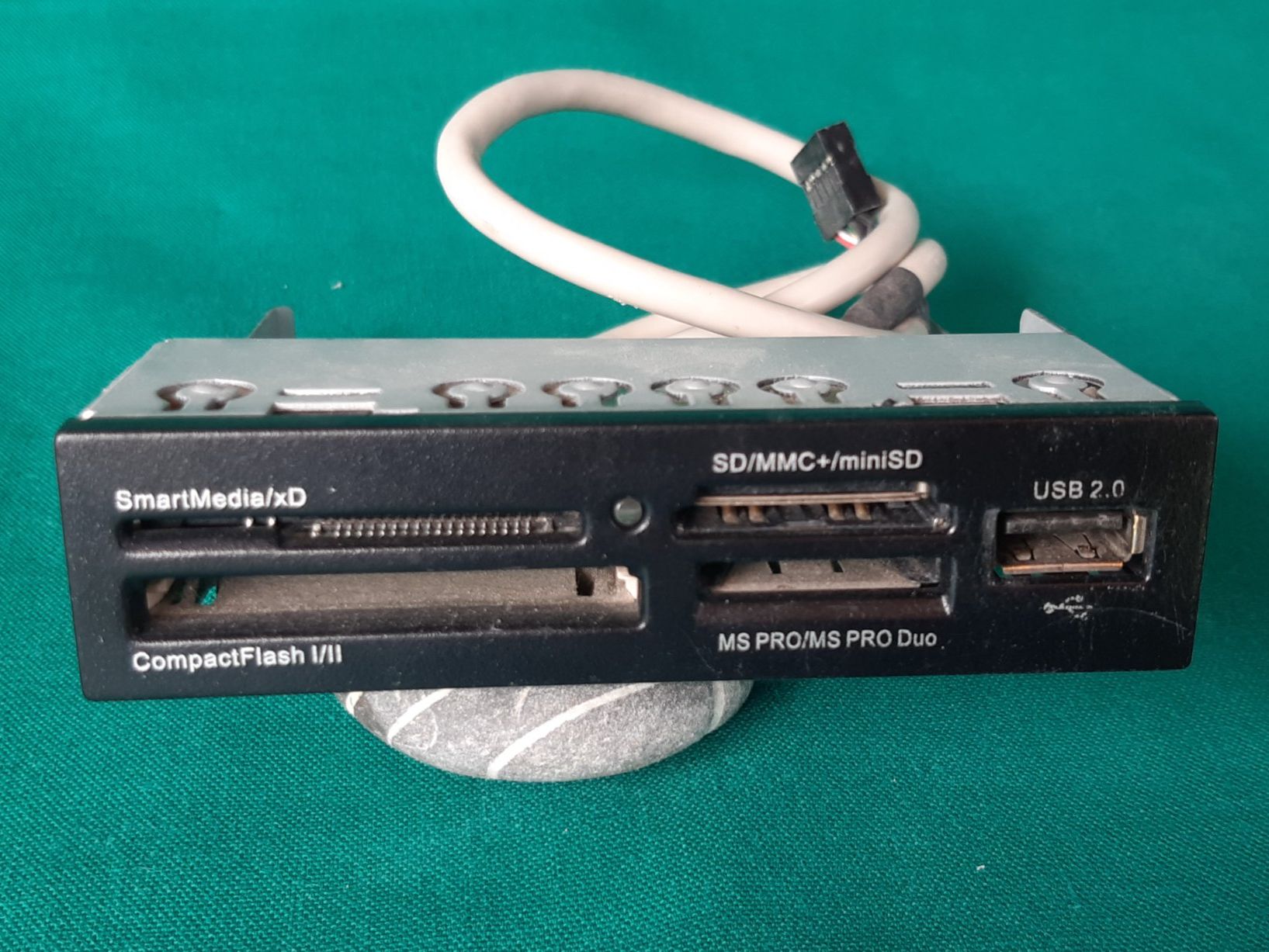 PC: Speichermedien Frontanschluss – Usato da Frauenfeld venduto da steinart41