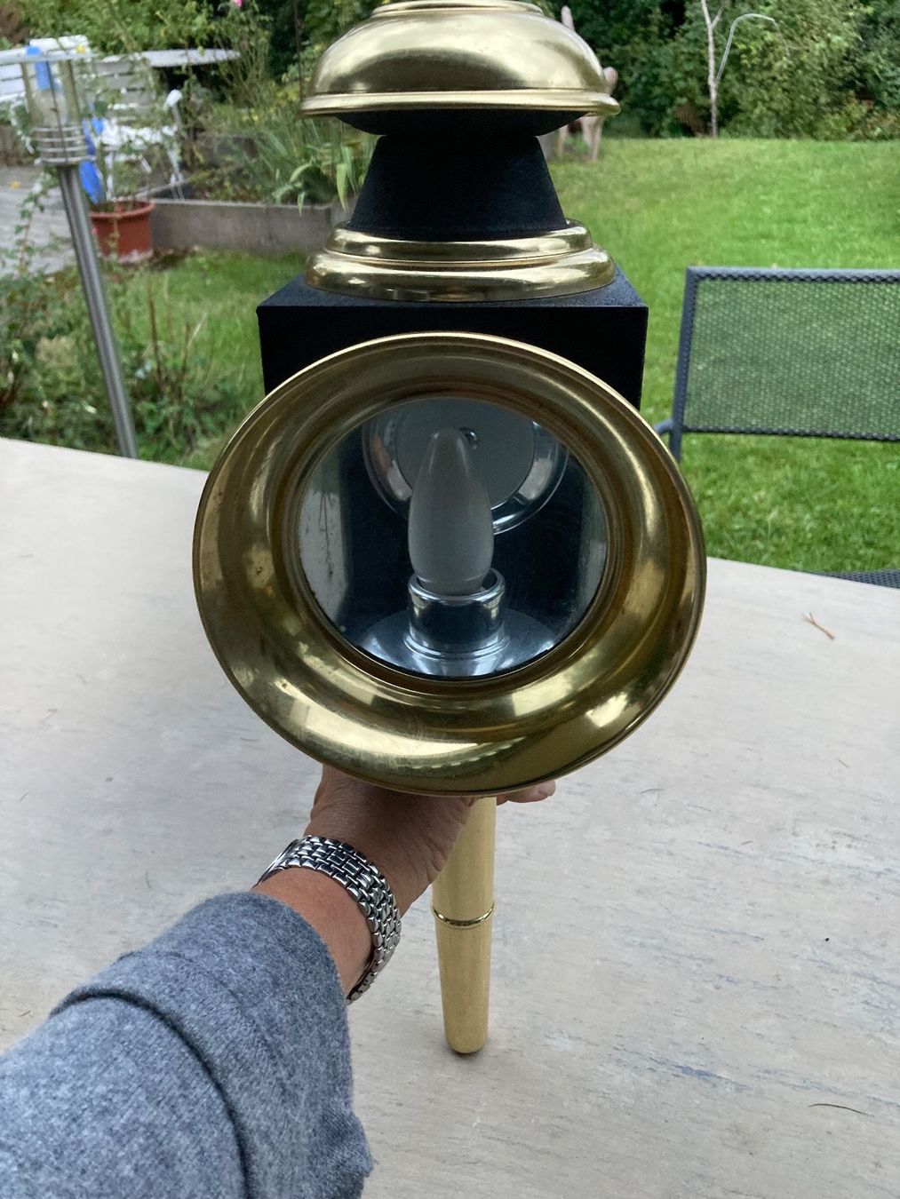 Lampade: Schöne Kutscherlampe elektrifiziert – Usato da Moerschwil venduto da Corsica61 7