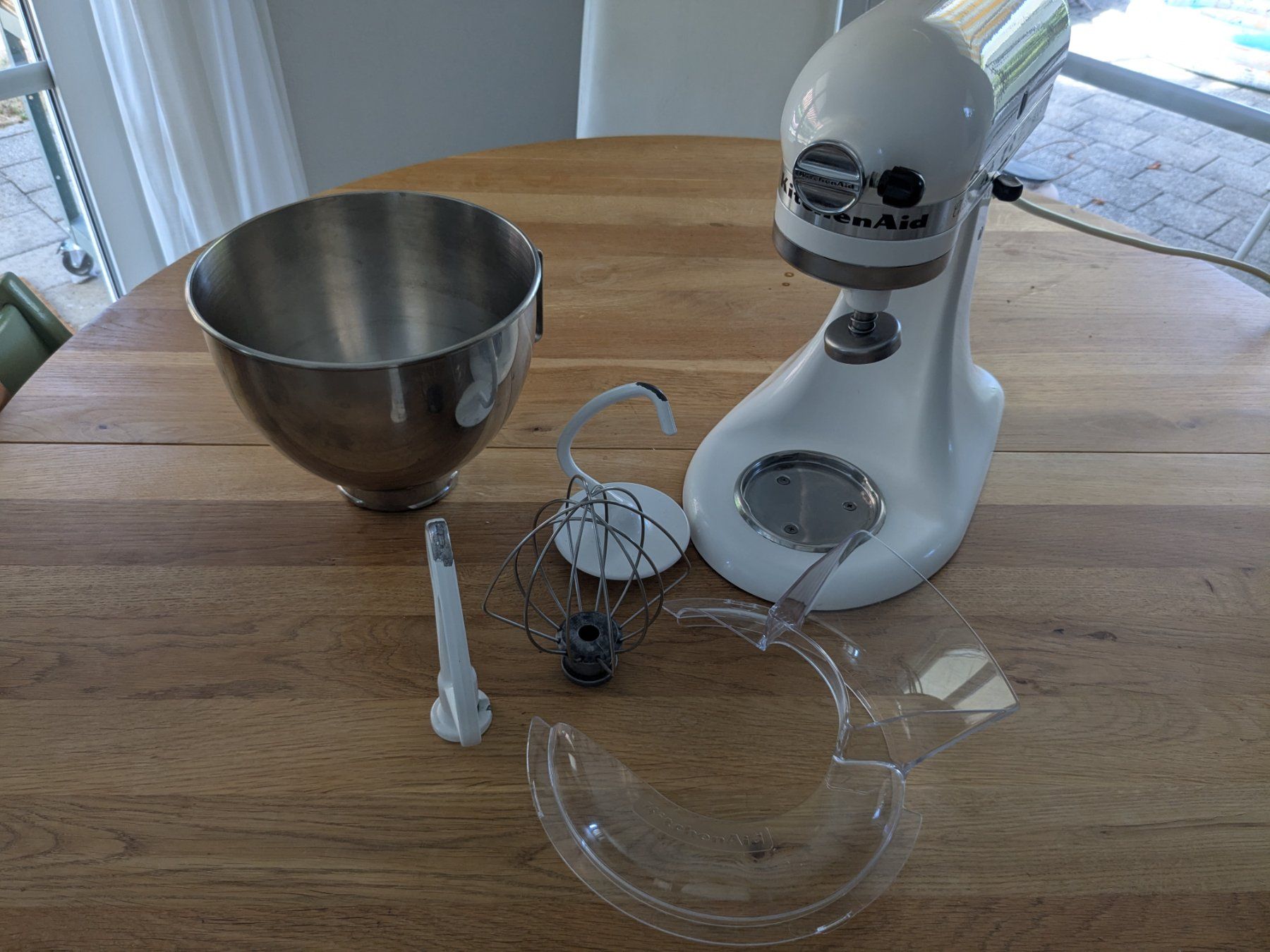 Kitchenaid Küchengeräte: KitchenAid Classic Küchenmaschine weiss, 250Watt – Gebraucht aus Hinterkappelen von mr-deamon 1