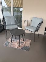 Metalltisch mit 2 Stühlen inkl. Sitzkissen