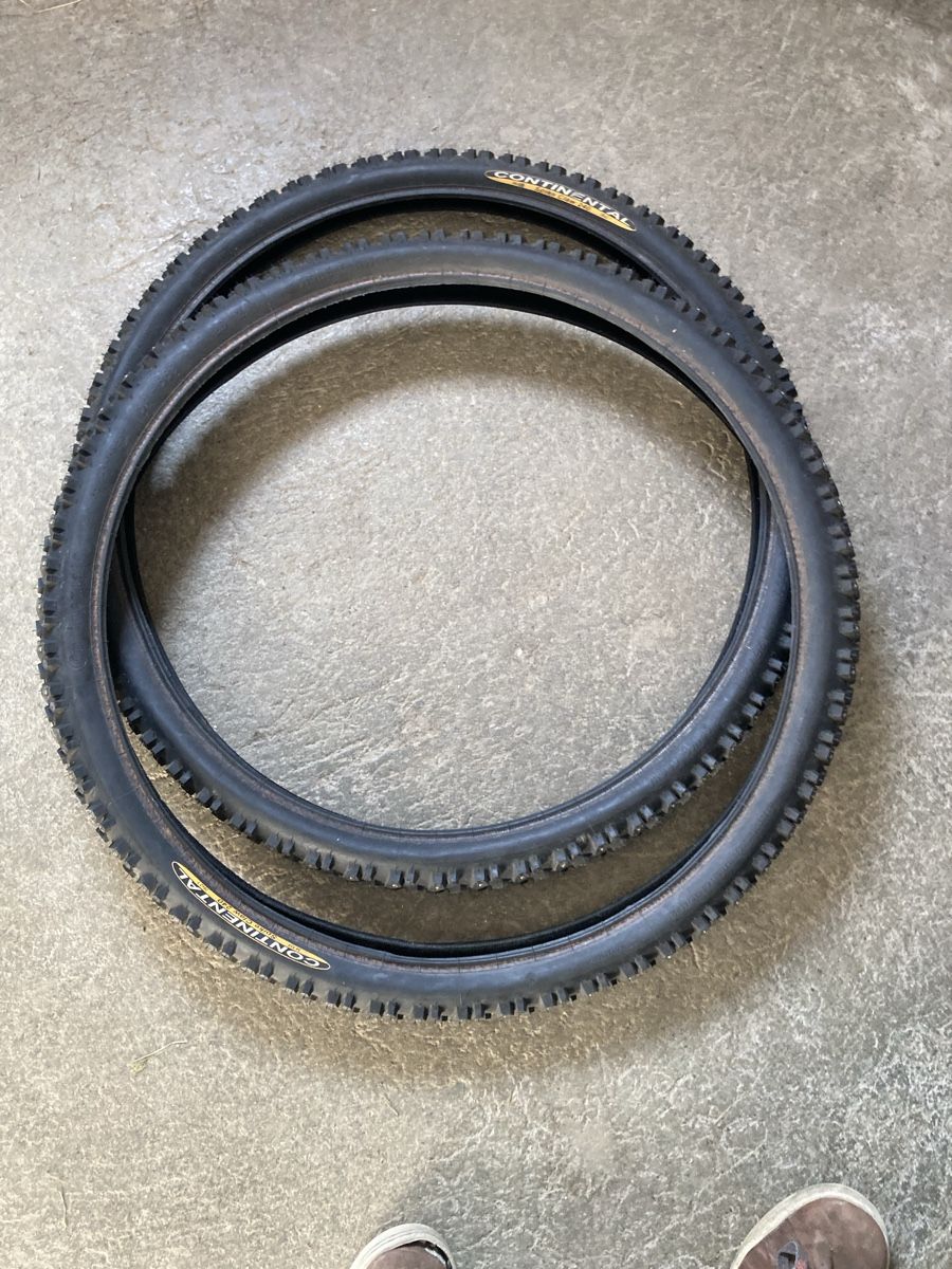 Pneumatici & Ruote complete: Continental 26”spikes pneu – Usato da Trun venduto da zel_sqk8