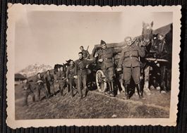 KLEINE MILITARFOTO - 83X62 MM - MIT MANGEL