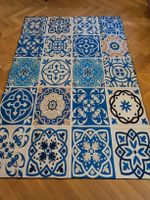 Ornamente-Teppich blau/weiss/orange - NEU