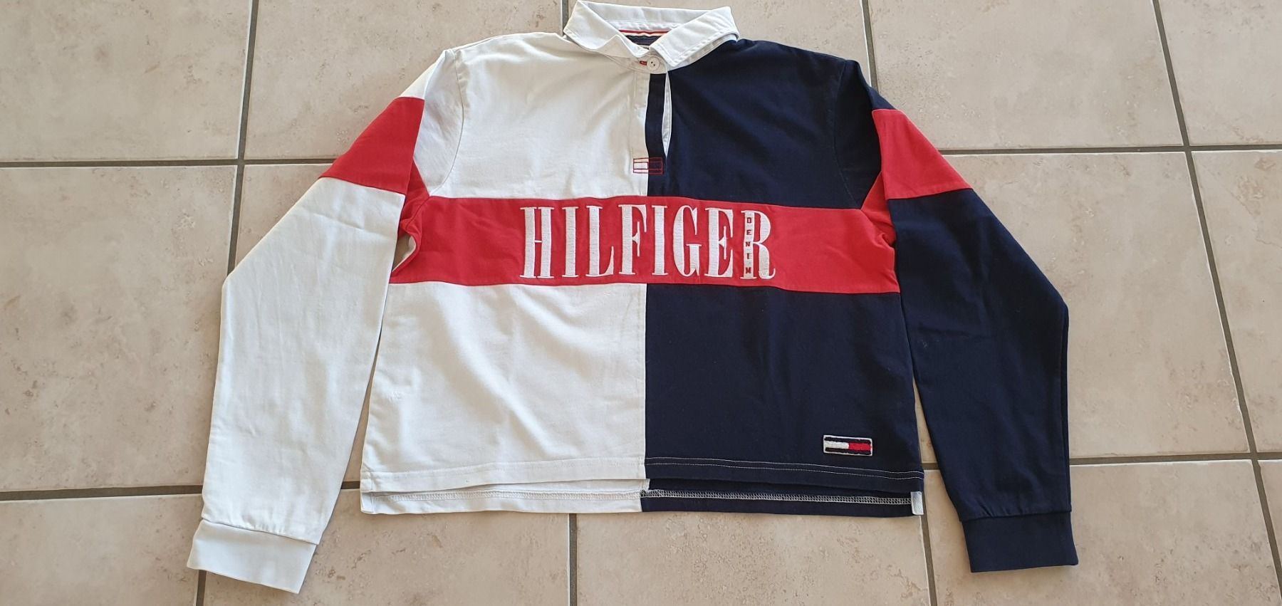 Tommy Hilfiger Pullover & Sweatshirts: Pull Hilfiger – Gebraucht aus Moutier von mar_7nrw