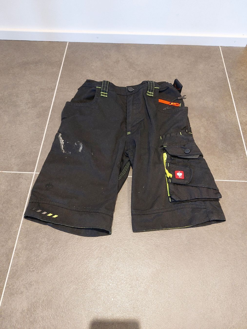 Engelbert Strauss Pantalons: Strausshose kurz – D'occasion à Andwil SG par Nanjsm