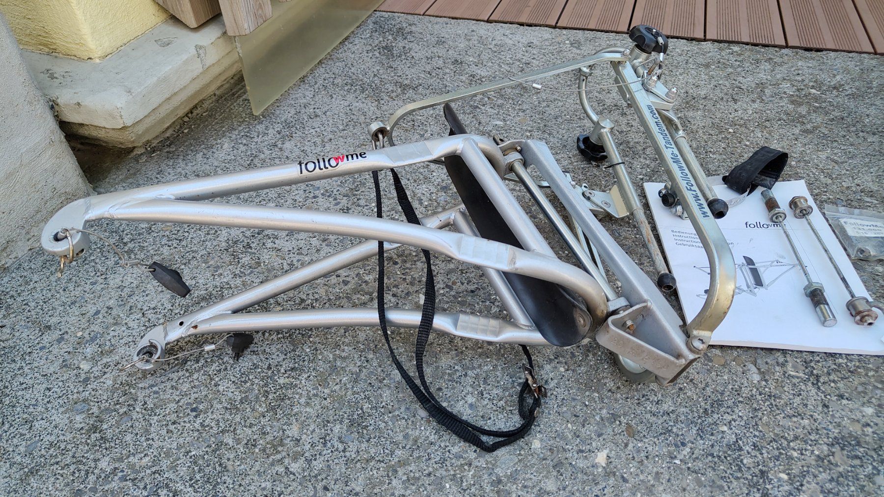 Pezzi di ricambio: FollowMe Tandem  vélo enfant – Usato da Chexbres venduto da croisee2 1