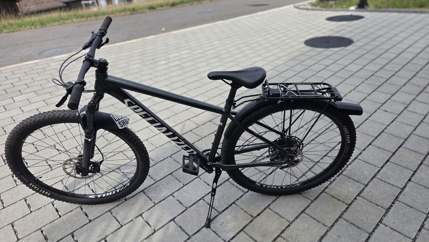 Specialized Velos: Specialized Mountainbike Schwarz Grösse L  – Gebraucht aus Uezwil von Troxi220 1