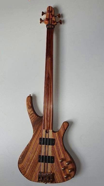 Musikinstrumente: Bass - Fretless Disteldorff Nr. 92 - Einzelstück – Neu (gemäss Beschreibung) aus Wynigen von Low-end-solution 2