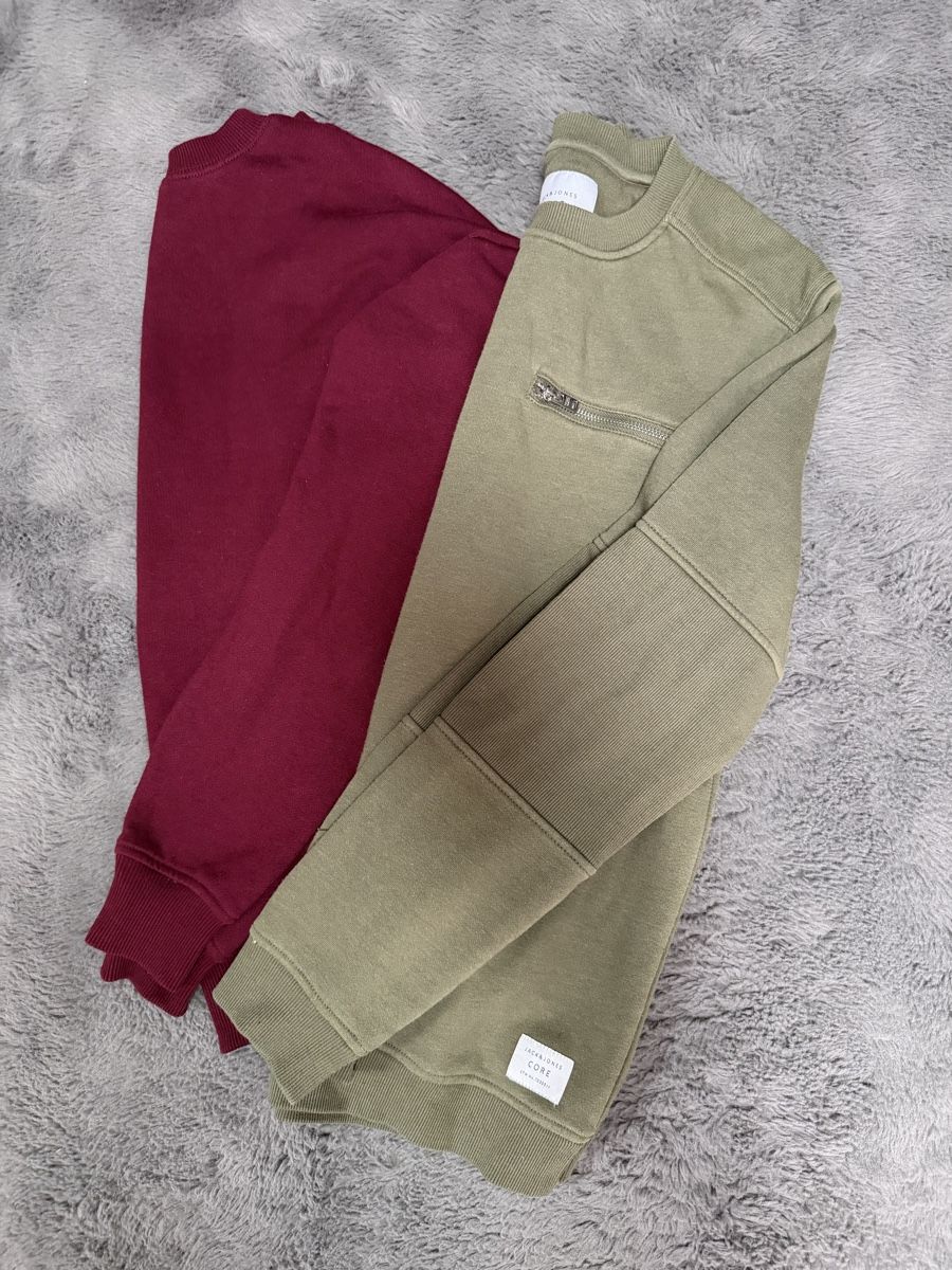Lots de vêtements: Pullover 2 Stk. | Grösse XS/S – D'occasion à Schwarzenbach SG par lak_25fw 1