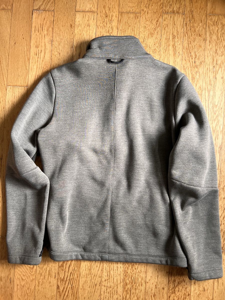 Jack Wolfskin Giacche: Jack Wolfskin Fleece Jacke – Usato da Zürich venduto da Azzurro6 2
