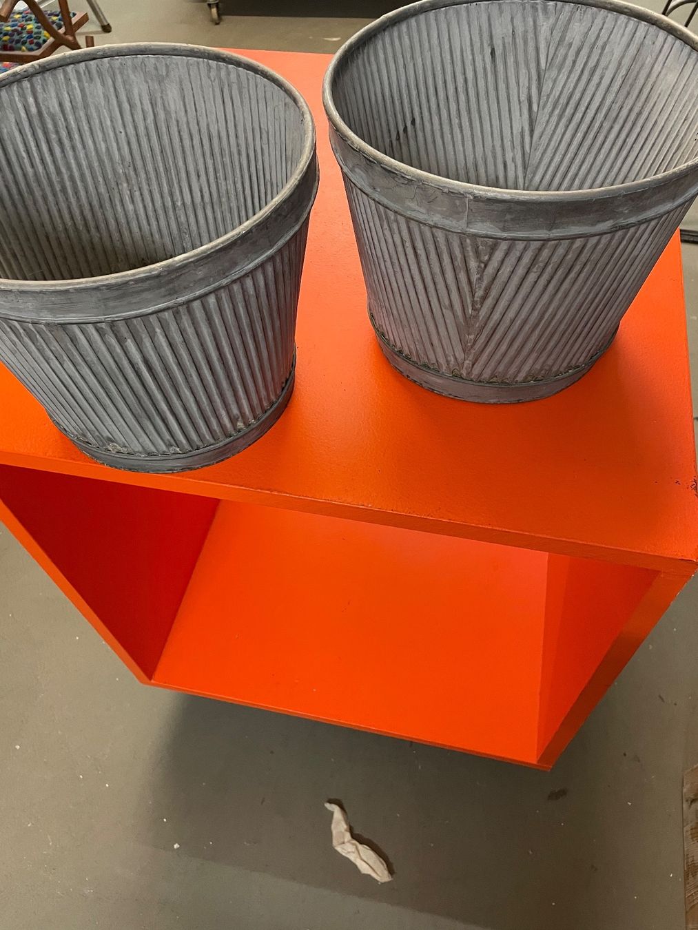 Pots de fleurs: Uebertopf Blech. 2x – Neuf (Voir description) à Zürich par Danokiko