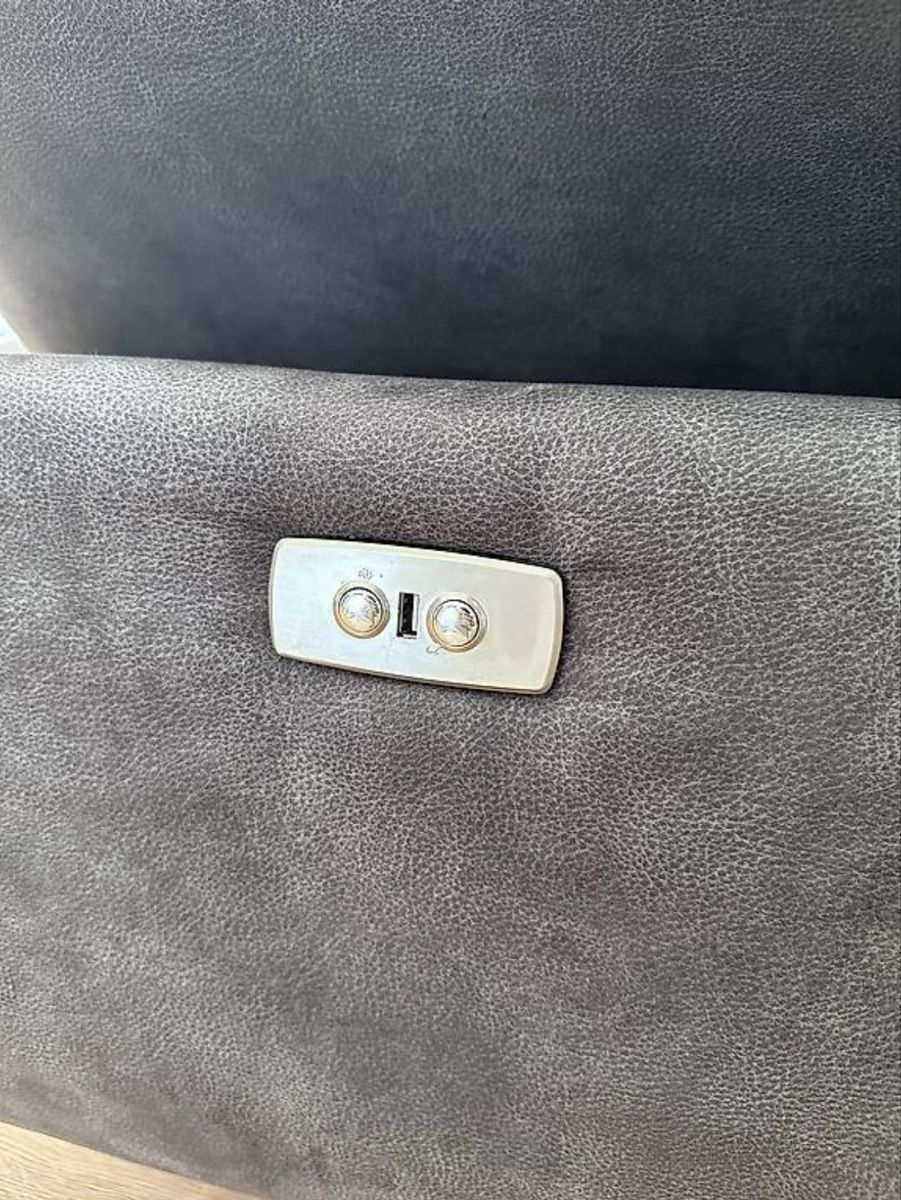 Divani: Ecksofa mit Relaxfunktion – Usato da Bubikon venduto da Diana085 3