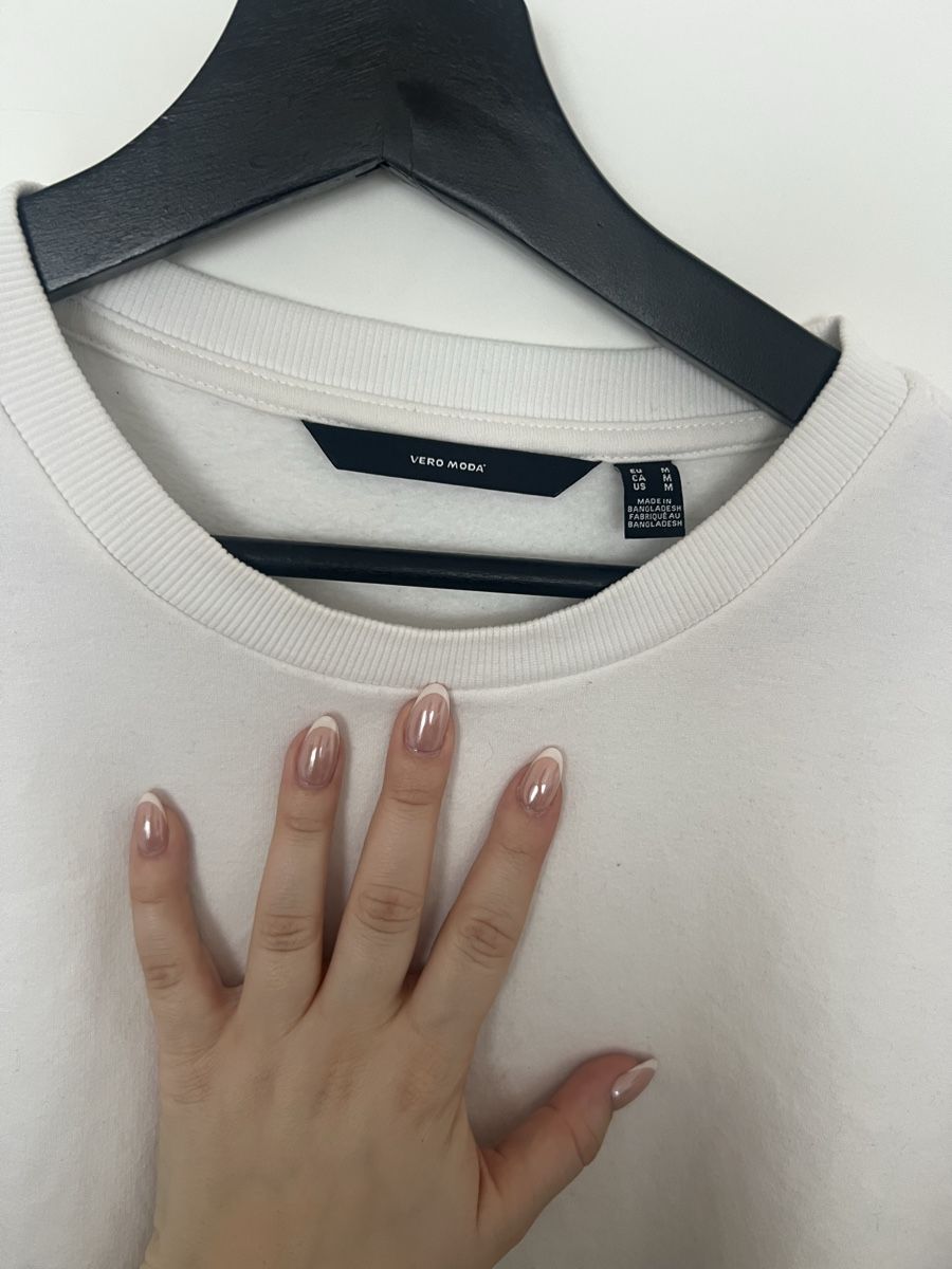 Maglioni & Felpe: Weisses Vero Moda Basic Sweatshirt, Gr. M, Top Zustand! – Usato da Wattwil venduto da skr_94 1