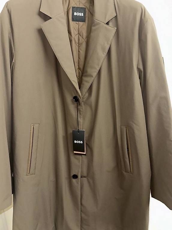Hugo Boss Cappotti: Neuer Hugo Boss Trenchcoat – Nuovo e nell'imballaggio originale da Adliswil venduto da Bvb3 4