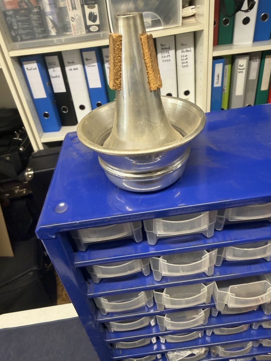Instruments de musique: Trompeten Dämpfer Tom Crown Cup – D'occasion à Burgdorf par kla_r5tf 1