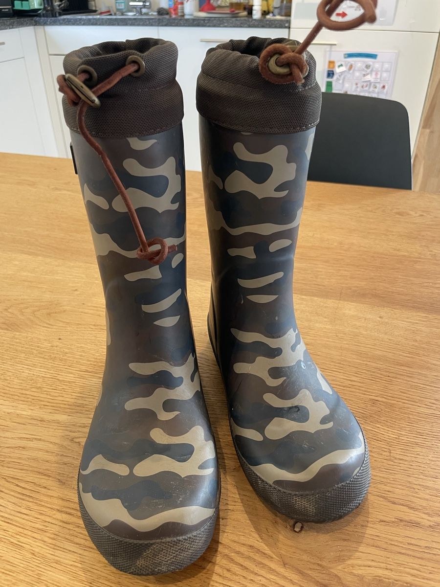 Bisgaard Scarpe per ragazzi: Bisgaard Thermostiefel gr. 35 Gummistiefel – Usato da Recherswil venduto da grafics 1