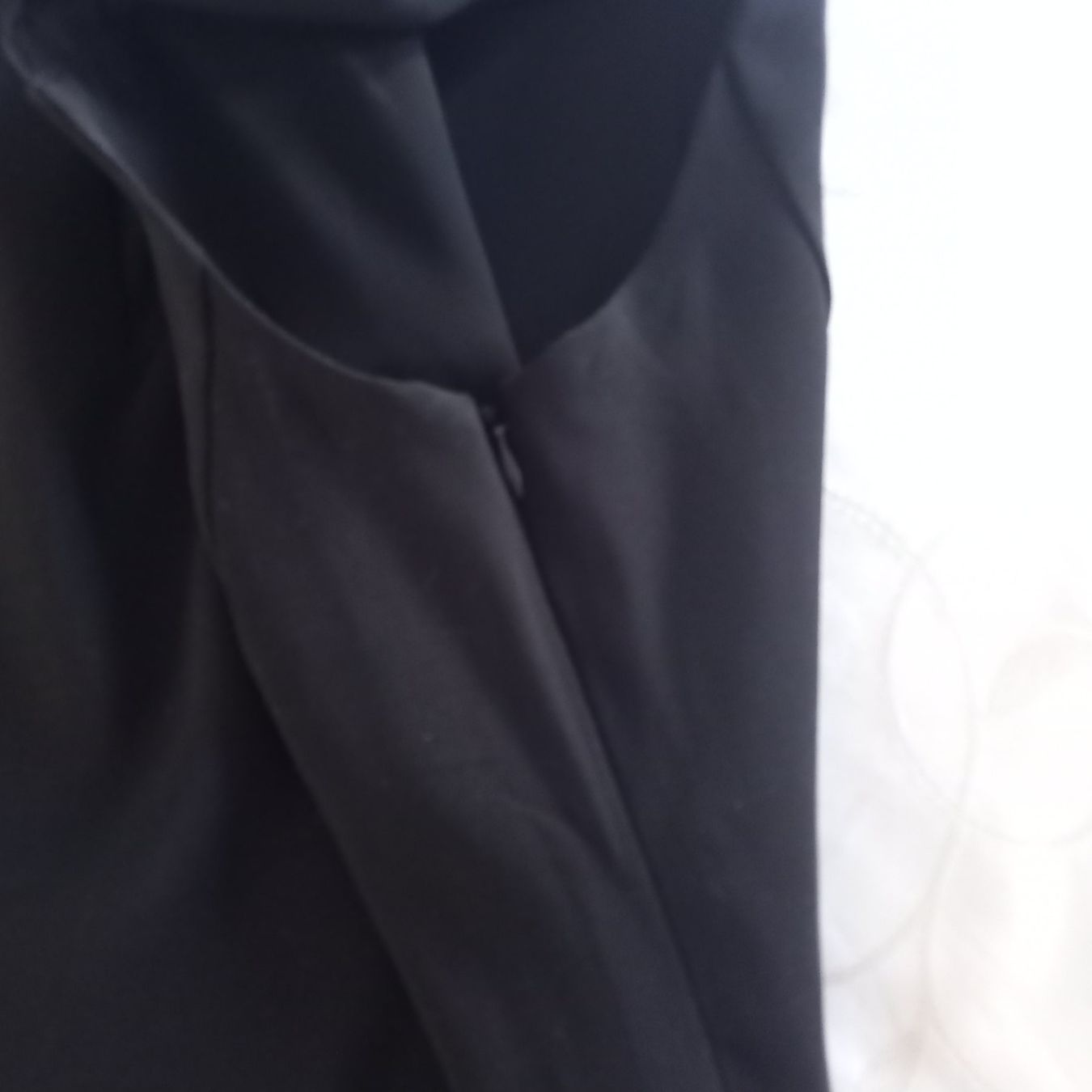 Mango Vestiti: schwarzes, festliches oder Business Kleid von Mango Gr. L – Usato da Brüttisellen venduto da kikaninchen79 1