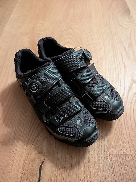 Herrenschuhe: Specialized Rime MTB Schuhe (Gr. 40) – Gebraucht aus Stans von fbn.hnzr 2