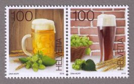 2019_1747+48_BIERBRAUKUNST_Helles+dunkles Bier_Paar Z298 !**