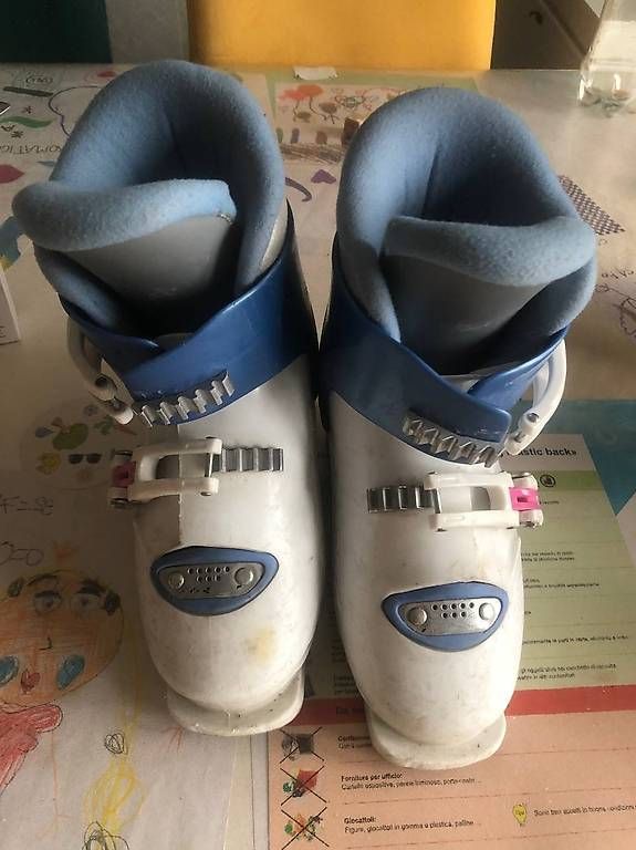 Nordica Chaussures garçon: Skischuhe / scarponi da sci – D'occasion à Losone par ale_q7jk